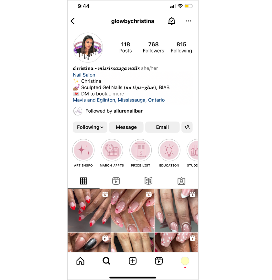 Screenshot of @glowbychristina's Instagram bio.